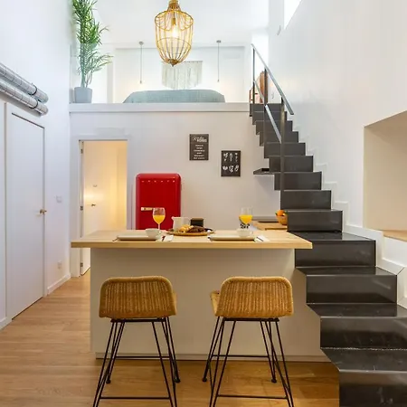 Bairro Alto Bronze Of Art Apartment *