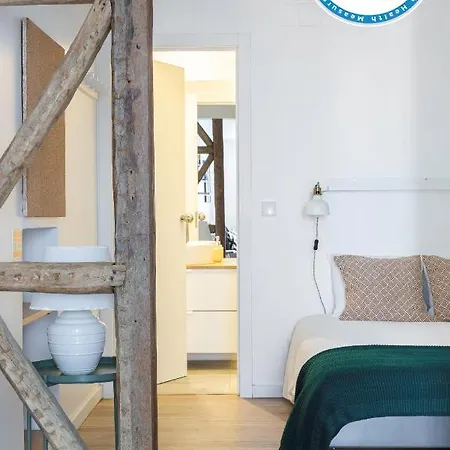 Apartament Bairro Alto Bronze Of Art *