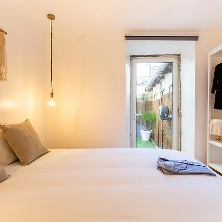 Apartament Bairro Alto Bronze Of Art