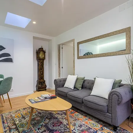 Bairro Alto Bronze Of Art Apartment