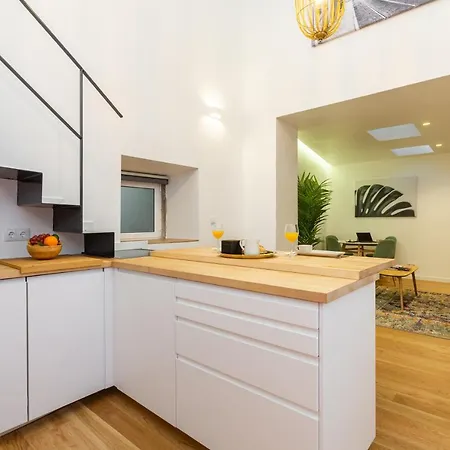 Bairro Alto Bronze Of Art Apartment Lissabon