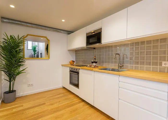 شقة Bairro Alto Bronze Of Art *