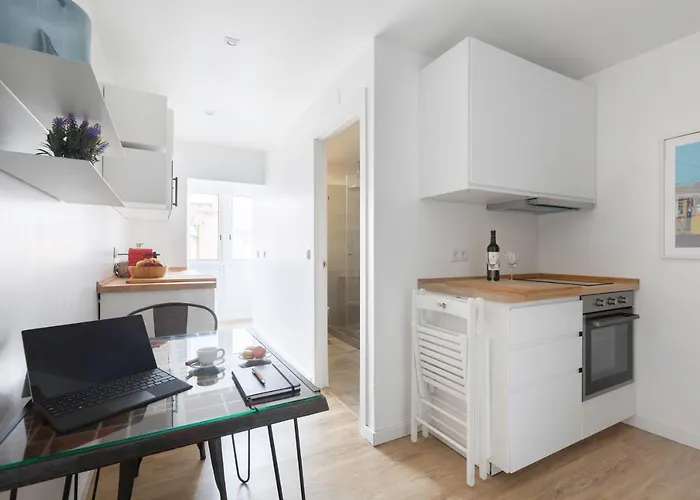 Bairro Alto Bronze Of Art * Lisboa