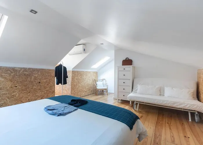 شقة Bairro Alto Bronze Of Art *