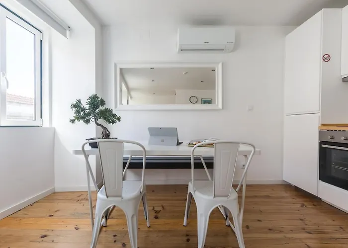 شقة Bairro Alto Bronze Of Art *